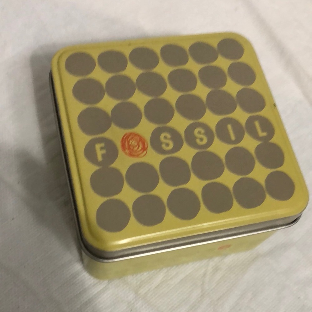 Fossil Metal Tin Watch Box - Picture 1 of 4
